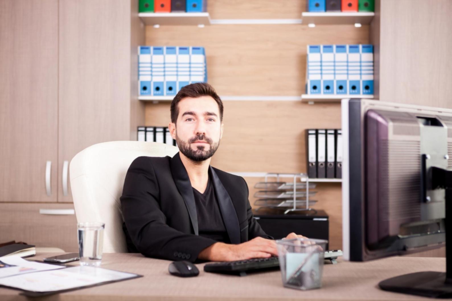 Laboratorio pratico di networking con apparecchiature professionali